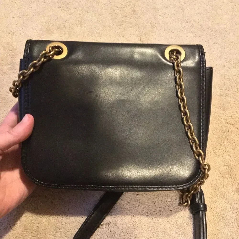 Guess Aviana Small Convertible Crossbody Flap - Picture 7 of 11
